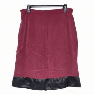 Chaus Woman Red Silk Lined Skirt Size 16 100% Silk No Stretch Fits Like A Medium